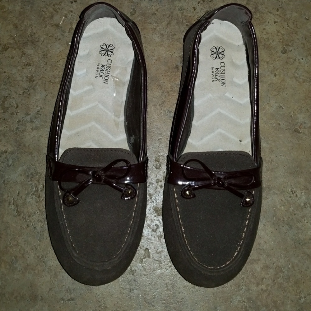 Avon cushion walk suede uppers